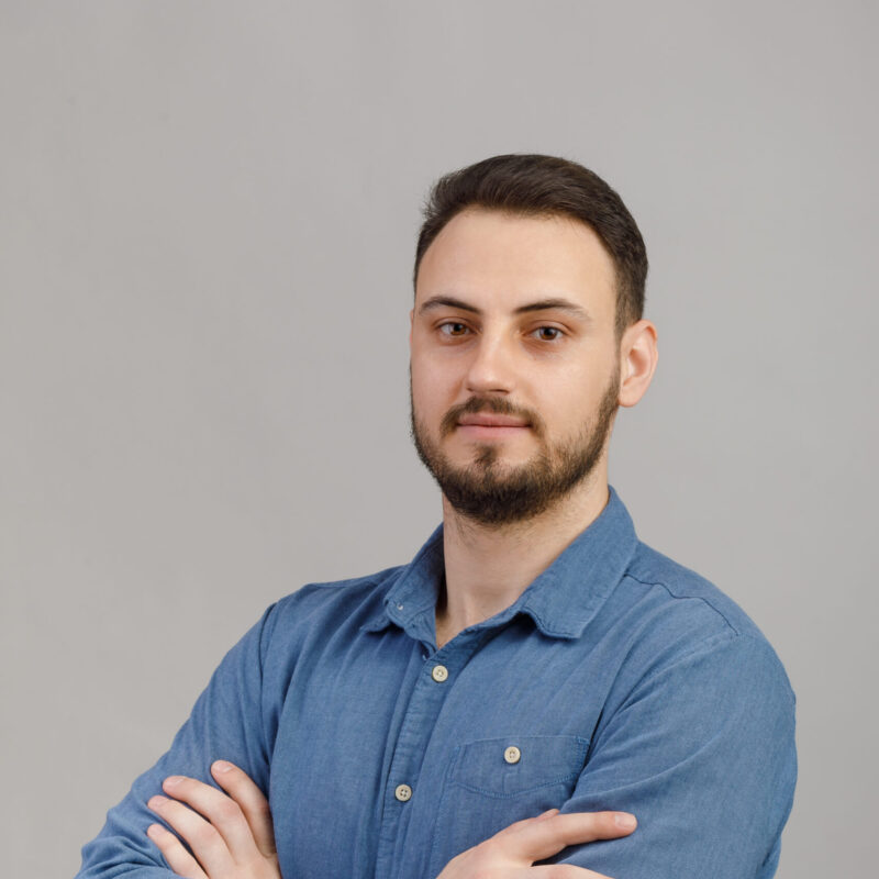 Екип от проектанти на клиники и медицински центрове - svg+xml;charset=utf Екип от проектанти на клиники и медицински центрове - svg+xml;charset=utf