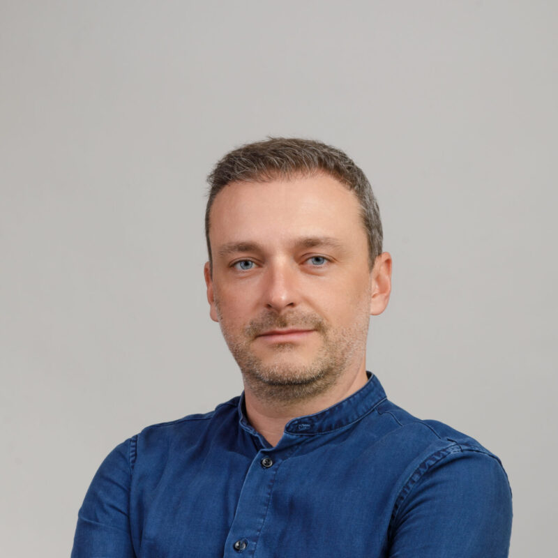 Екип от проектанти на клиники и медицински центрове - svg+xml;charset=utf Екип от проектанти на клиники и медицински центрове - svg+xml;charset=utf
