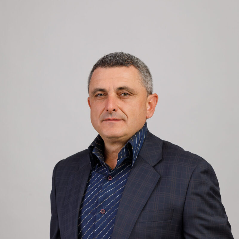 Екип от проектанти на клиники и медицински центрове - svg+xml;charset=utf Екип от проектанти на клиники и медицински центрове - svg+xml;charset=utf