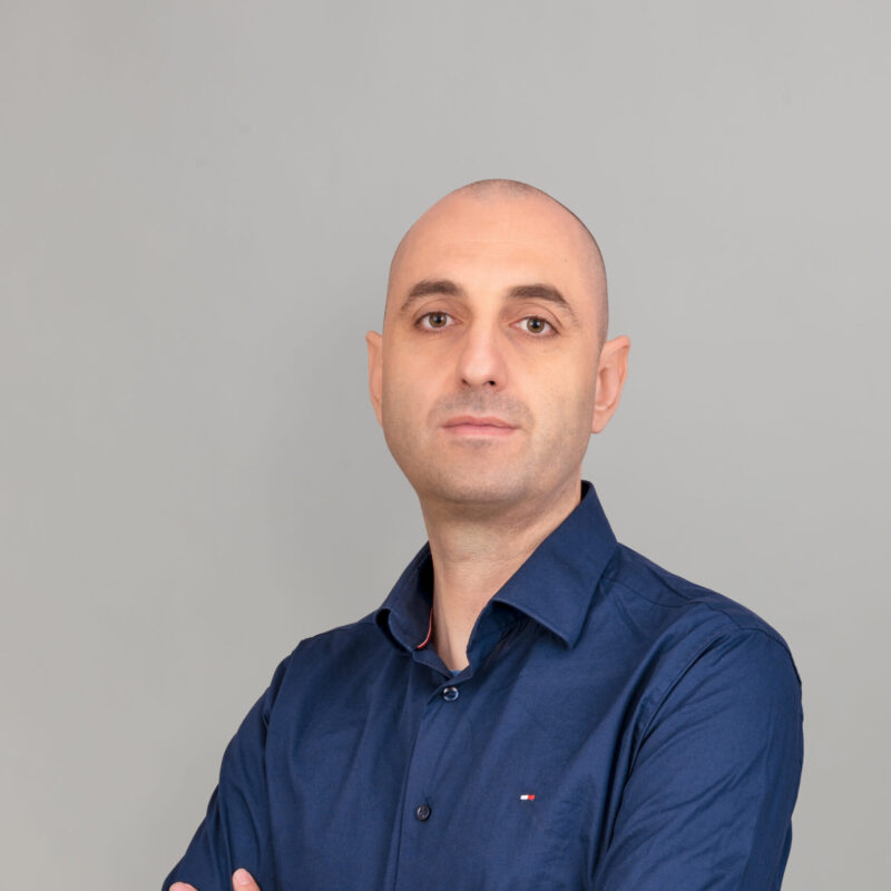 Екип от проектанти на клиники и медицински центрове - svg+xml;charset=utf Екип от проектанти на клиники и медицински центрове - svg+xml;charset=utf